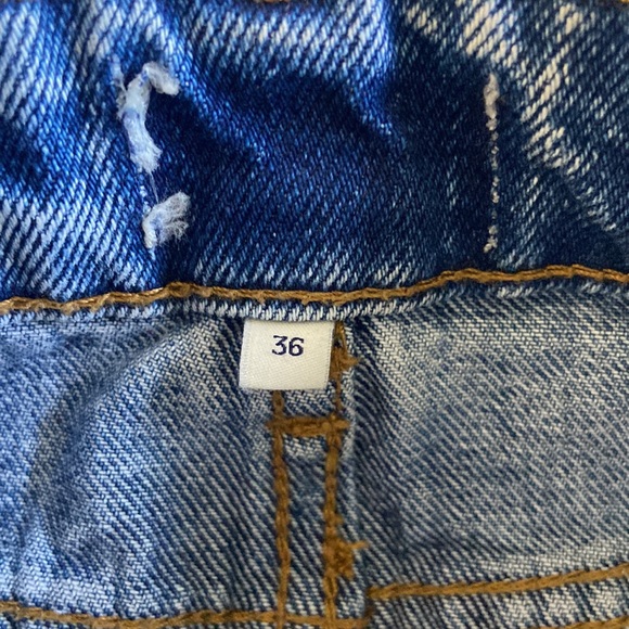 Only distressed denim skirt with slit - Picture 9 of 13